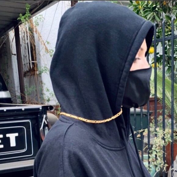 22" Gold Stainless Steel 4mm Figaro Mask Chain Necklace - Picture 8 of 8